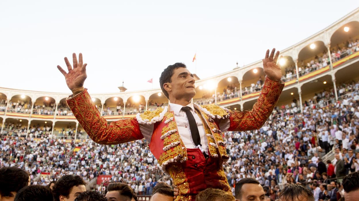 La presencia de Paco Ureña de San Isidro, en el aire