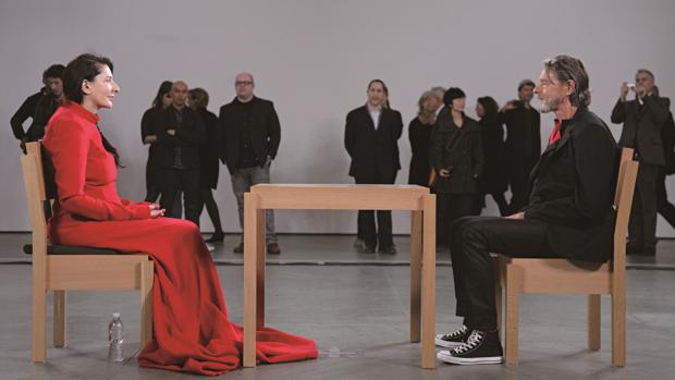 Muere a los 76 años Ulay, compañero artístico y sentimental de Marina Abramovic