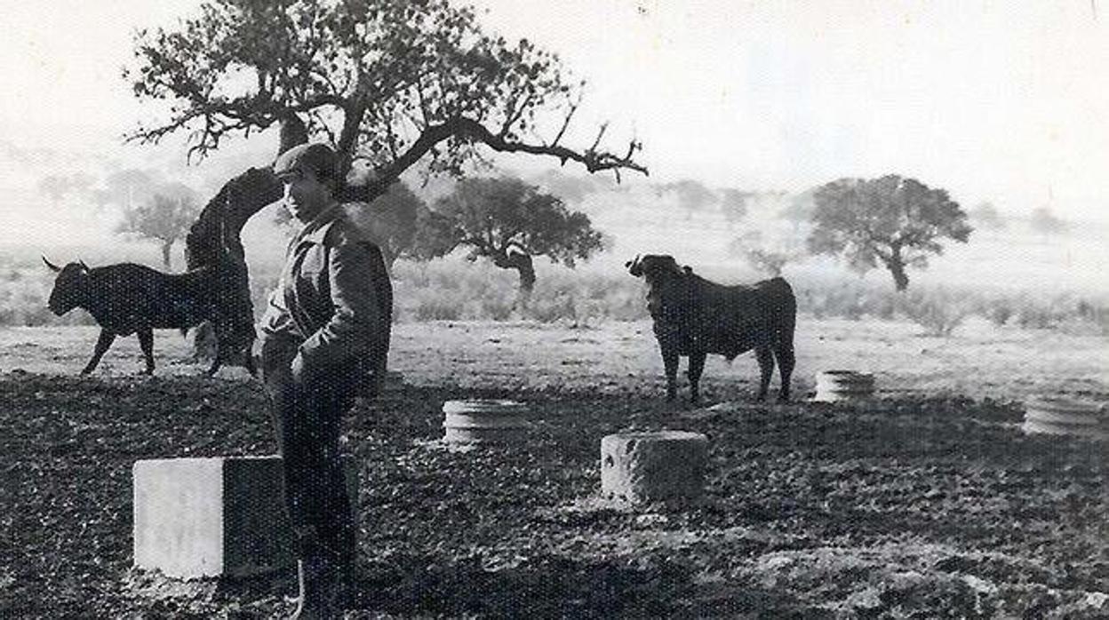 Victorino, junto a «Hospiciano», en una imagen de 1967