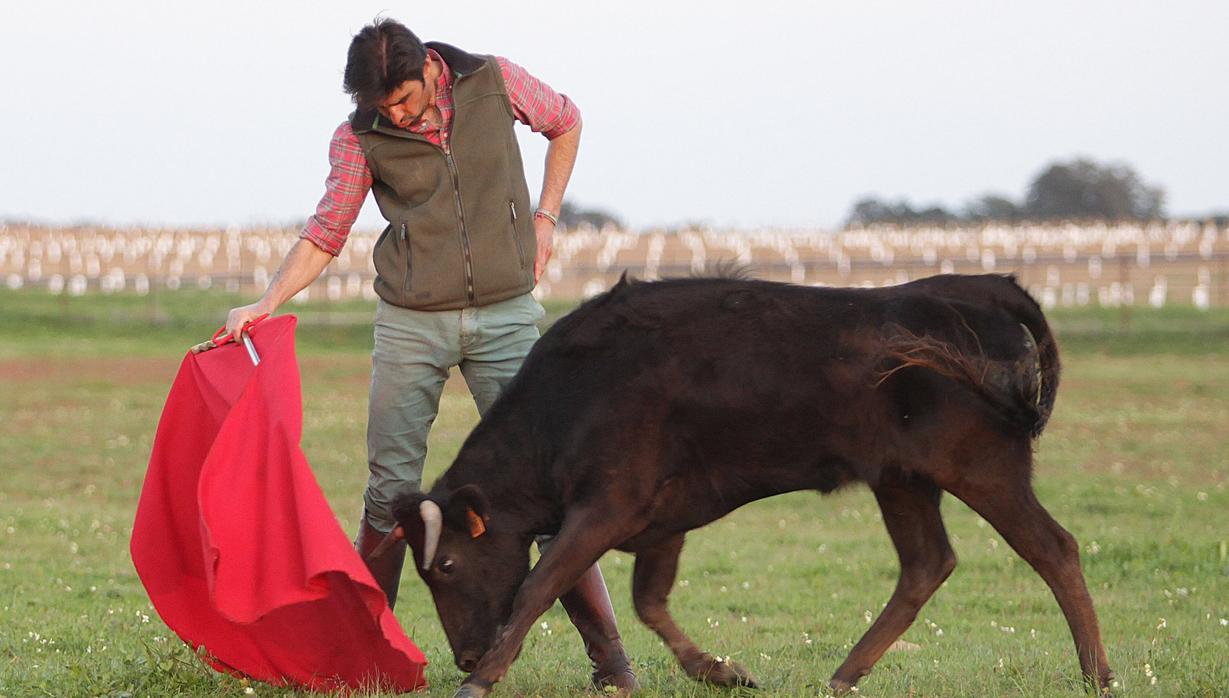 El torero extremeño tiene su residencia fijada en el término municipal de Olivenza (Badajoz)