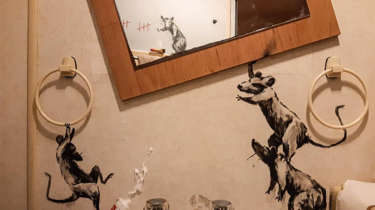 Banksy reaparece en plena cuarentena con su obra más «casera» para no saltarse el confinamiento