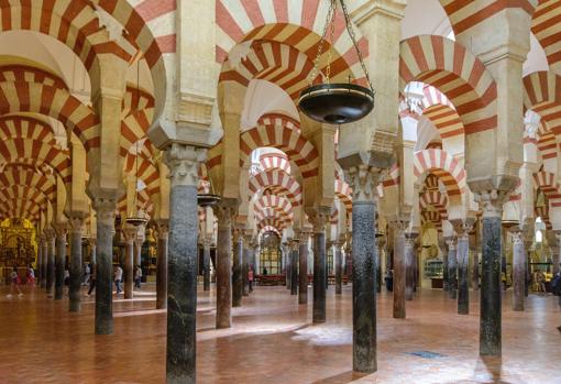 Interior de la Mezquita de Córdoba