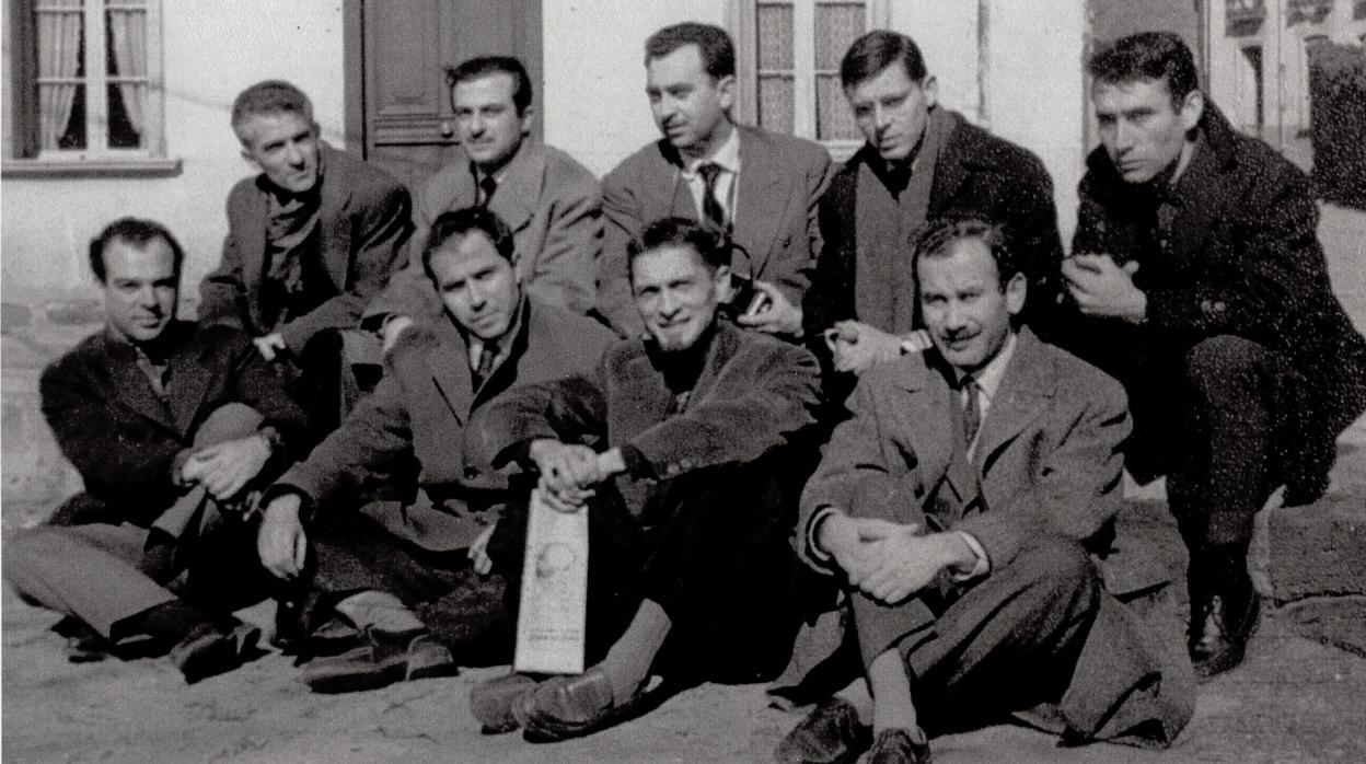 Poetas en Colliure: Gil de Biedma, Barral, Caballero Bonald, Goytisolo, González y Valente, entre otros