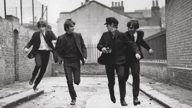 The Beatles: melenas, guitarras eléctricas y celuloide