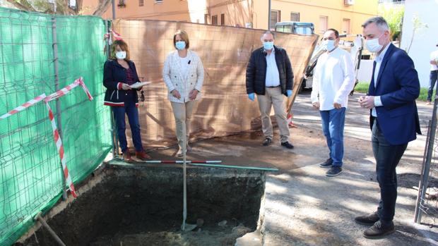 Unas obras en Motril sacan a la luz un aljibe de hace 500 años