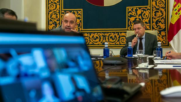 García-Page se compromete a ayudar al sector taurino para lidiar la crisis