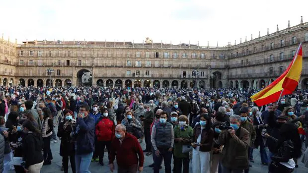 Salamanca abrió el telón del «paseo taurino» de Sevilla