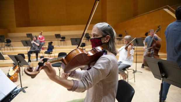 Concierto para desinfectante y orquesta