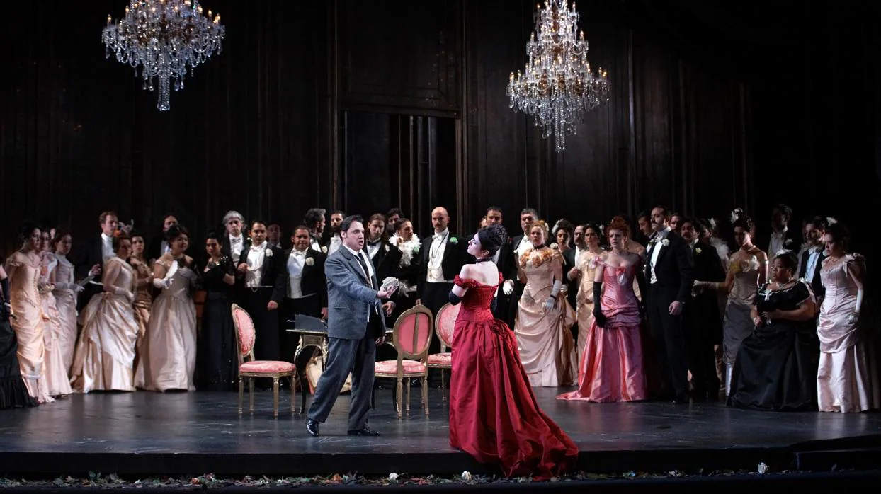 Montaje de «La Traviata» de 2015, con Ermonela Jaho y Francesco Demuro