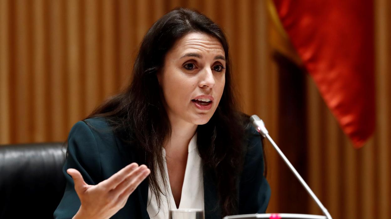 Irene Montero no condena el ataque a la estatua de fray Junípero Serra y pide la revisión crítica del pasado