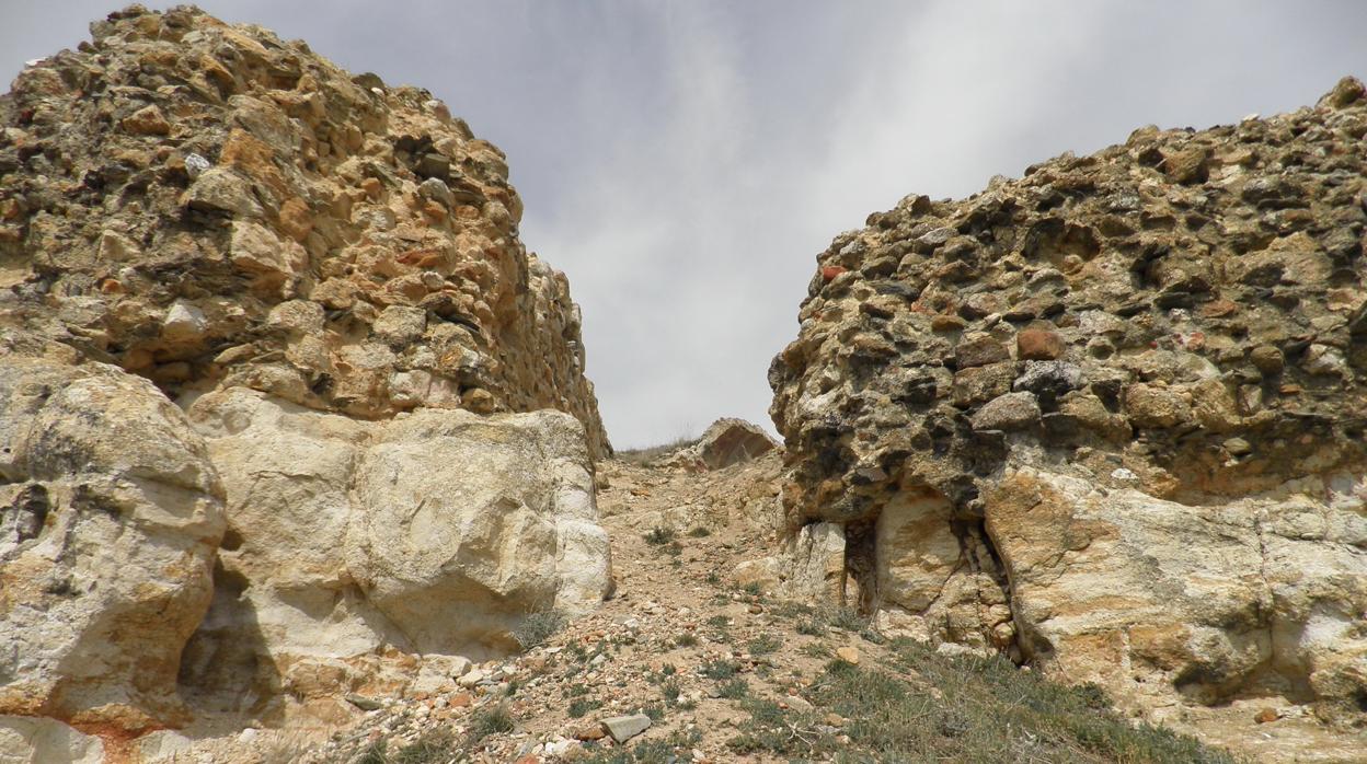 Una imagen del castillo de Carpio-Bernardo