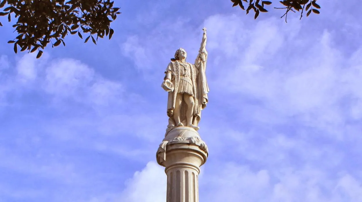 La estatua de Cristóbal Colón en San Juan, la capital de Puerto Rico