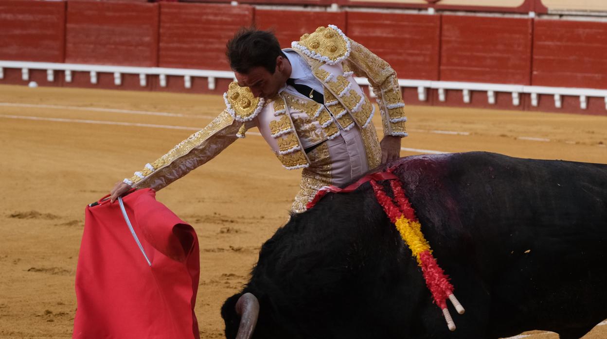 Enrique Ponce, en El Puerto