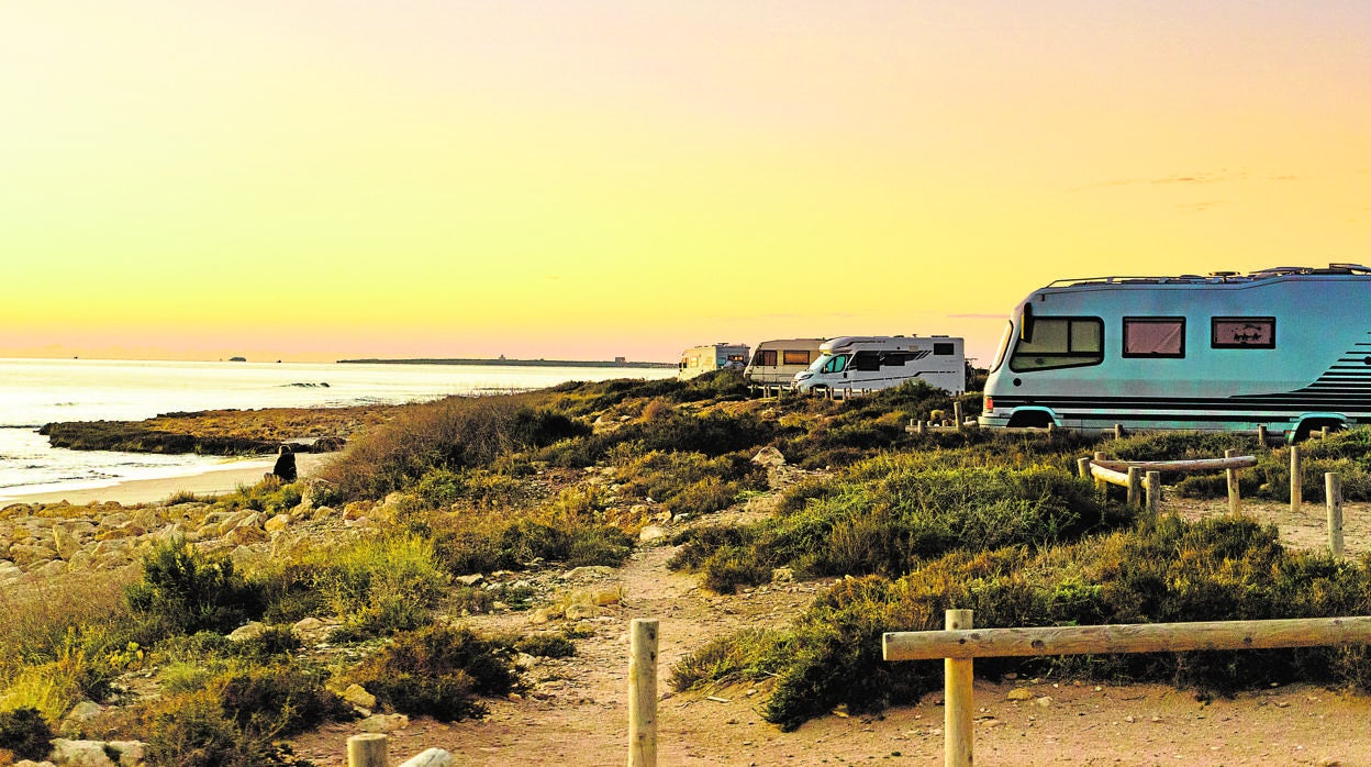 Al camping con la caravana, una opción segura para muchos este verano