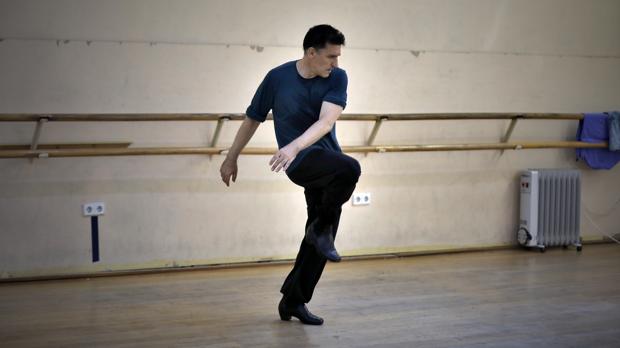 Bienal de Flamenco 2020: Fernando Romero baila por flamenco a clásicos universales