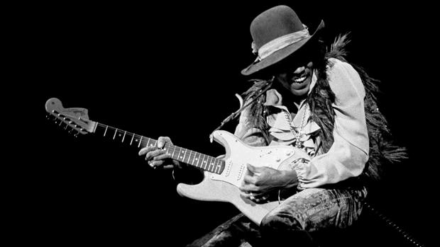 Jimi Hendrix, la luz que brilló con el doble de intensidad