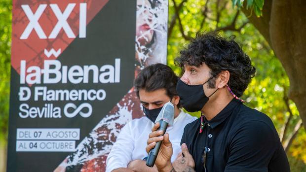 Bienal de Sevilla 2020: La Triana de Joselito Acedo en el Alcázar