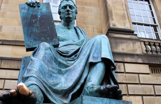 David Hume y el engaño de la causalidad