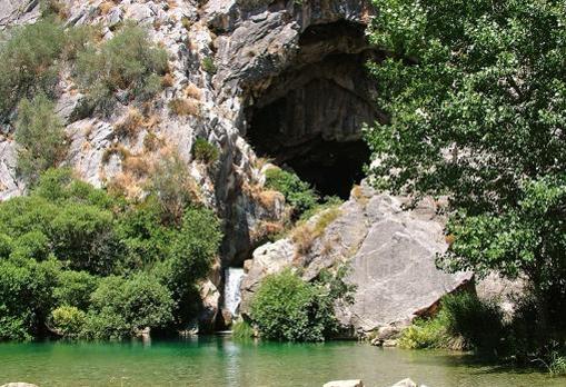 Cueva del Gato