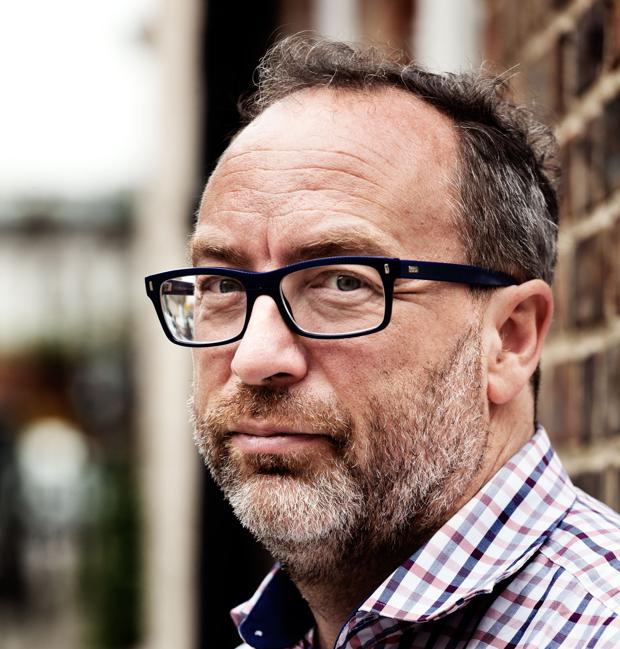 Jimmy Wales: «La gente se alejará de las redes sociales venenosas y tóxicas y buscará mejores alternativas»