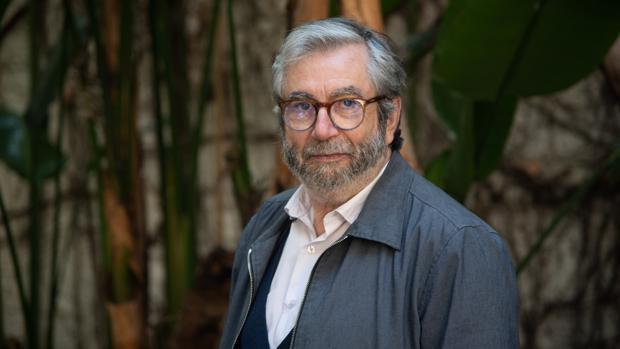 Antonio Muñoz Molina, premio Medicis de novela extranjera por «Un andar solitario entre la gente»