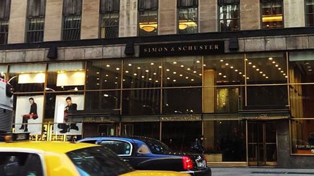 La compra alemana de Simon & Schuster crea un gigante editorial transatlántico