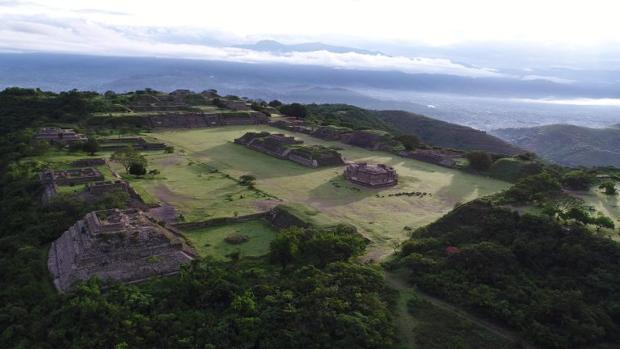 Hallan un edificio oculto en Monte Albán, la gran metrópoli de la cultura mexicana zapoteca