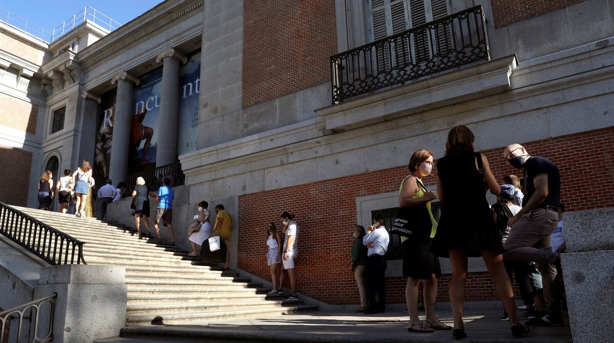 Colas en el Museo del Prado, en septiembre de este año