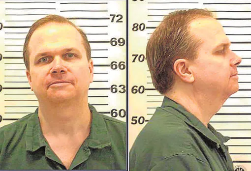 Mark Chapman, asesino de Lennon, en la ficha al cumplirse 30 años de reclusión
