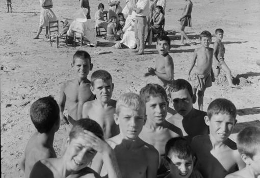 «Gijón» (1961). Fotografía de «El instante Masats» (galería Blanca Berlín)