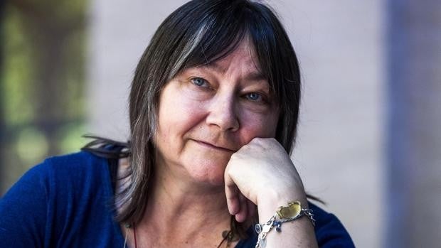 Ali Smith: «La ficción es una de las mejores formas que tenemos de acceder a la verdad»