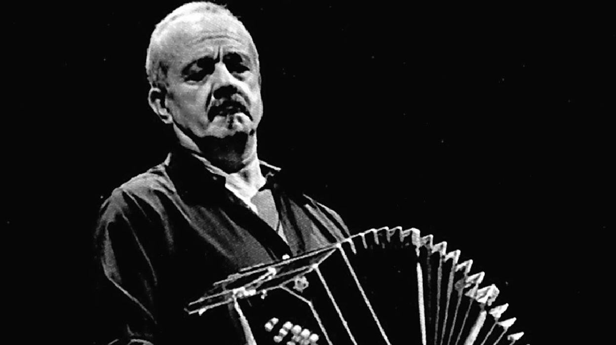 Cien Años Del Nacimiento De Astor Piazzolla Un Revolucionario Del Tango