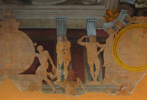 Detalle de la fachada norte de la bóveda