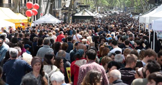Una imagen del día de Sant Jordi, en Barcelona, en 2019