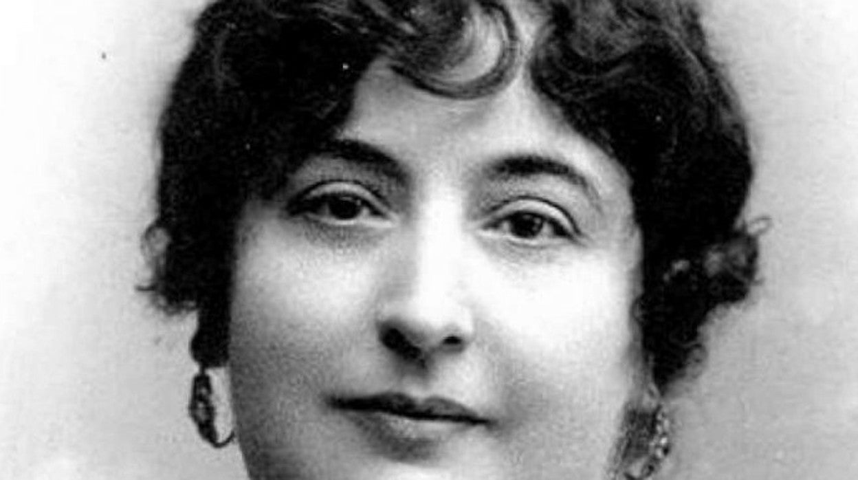 Carmen de Burgos, 'Colombine'