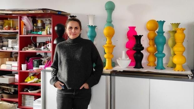 Iria Martínez: «La gente no entra a las galerías porque tiene miedo de sentirse ignorante»