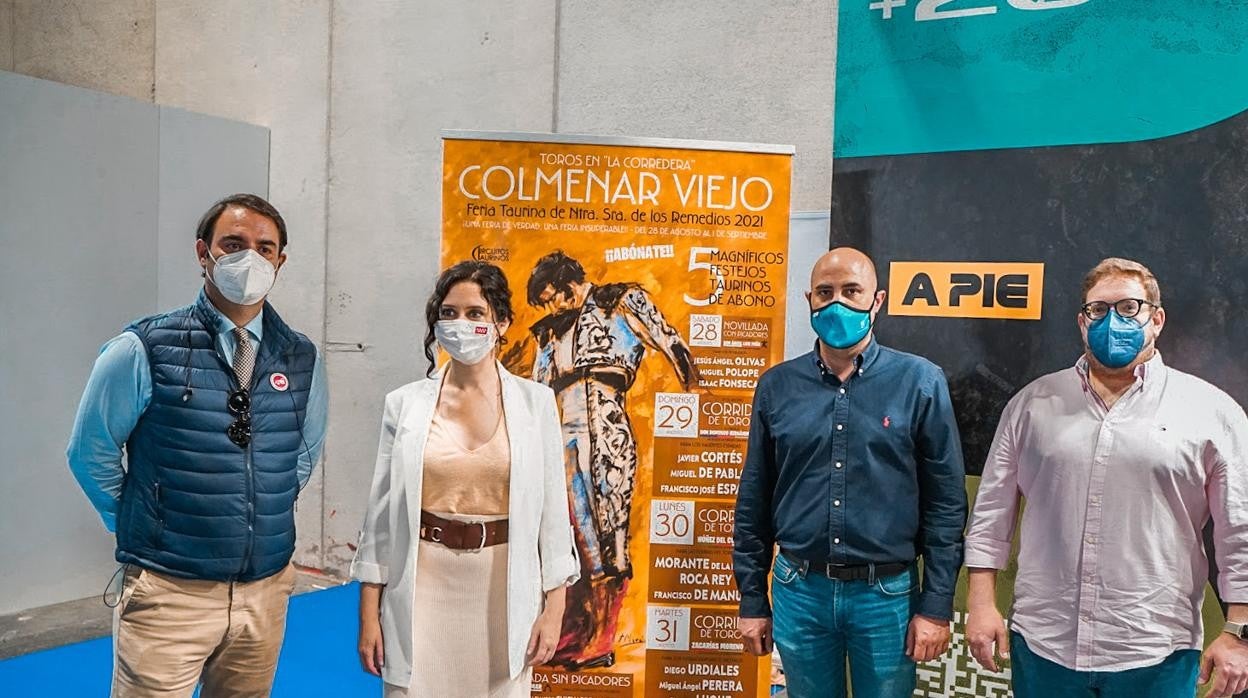 Isabel Díaz Ayuso, junto a Carlos Zúñiga, en la presentación del ciclo taurino