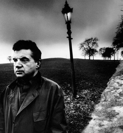 Bill Brandt. 'Francis Bacon en Primrose Hill, Londres', 1963. Colección privada