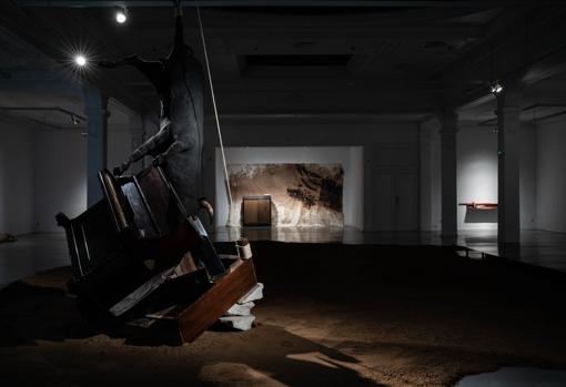 Metronòm vuelve a abrir sus puertas para acoger la instalación dedicada a Manolete de Jordi Benito