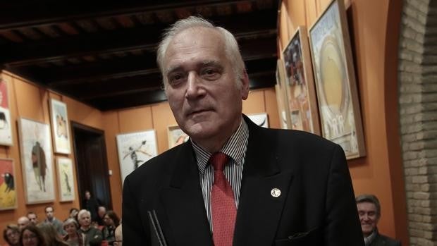 Juan Miguel González Gómez, nuevo presidente de la Real Academia de Santa Isabel de Hungría