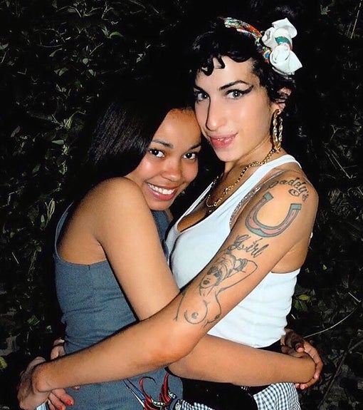 Dionne Bromfield y Amy Winehouse