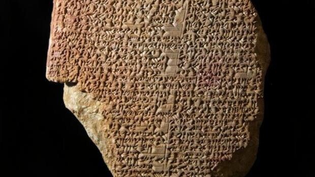 La gran tablilla de Gilgamesh regresará a Irak en septiembre