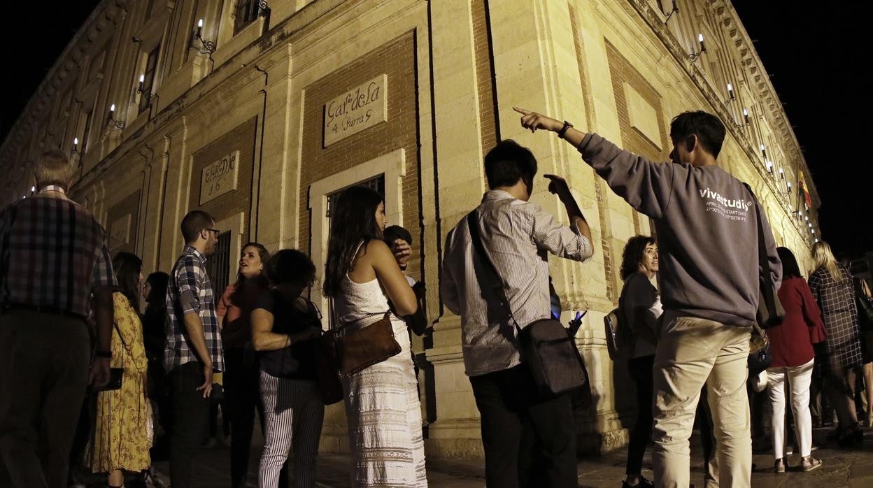 Colas de la Noche en Blanco de 2019 en el Archivo de Indias