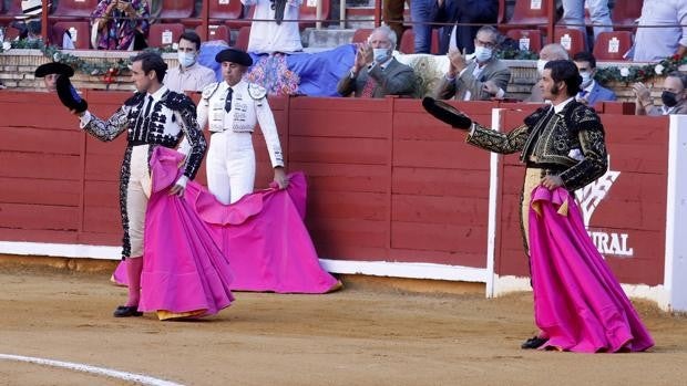 Morante y Juan Ortega torearán mano a mano este viernes tras la baja de Pablo Aguado