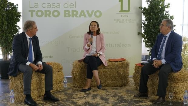 La Unión de Criadores celebró en Sevilla una jornada con especialistas europeos sobre la PAC