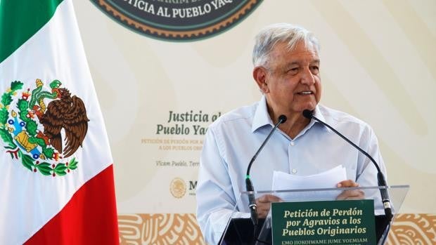 López Obrador pide perdón por los agravios cometidos contra los indígenas desde la conquista... sin España