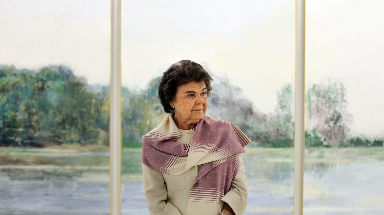 Carmen Laffón, en 2004, en la inauguración de una exposición sobre su obra en el Museo de Arte Contemporáneo de Sevilla