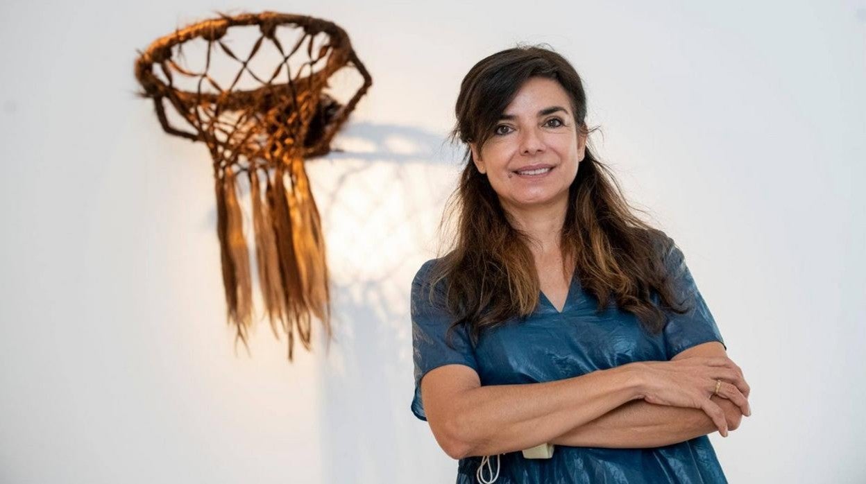 Framis junto a la canasta ‘Sistershoop Brunette’