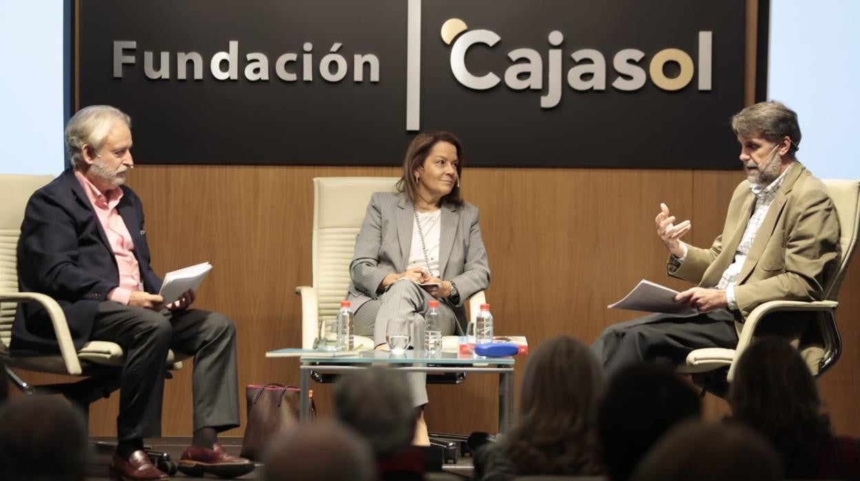 Rafael Porras, Viruca Yebra y Javier Rubio, durante la presentación