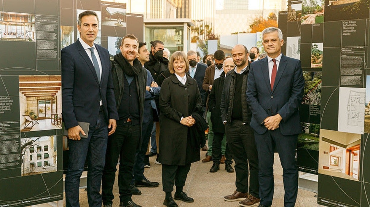 De izquierda a derecha: Iñaqui Carnicero, Eugeni Bach, Anna Bach, Lluís Comerón, Óscar Ares y David Lucas Parrón